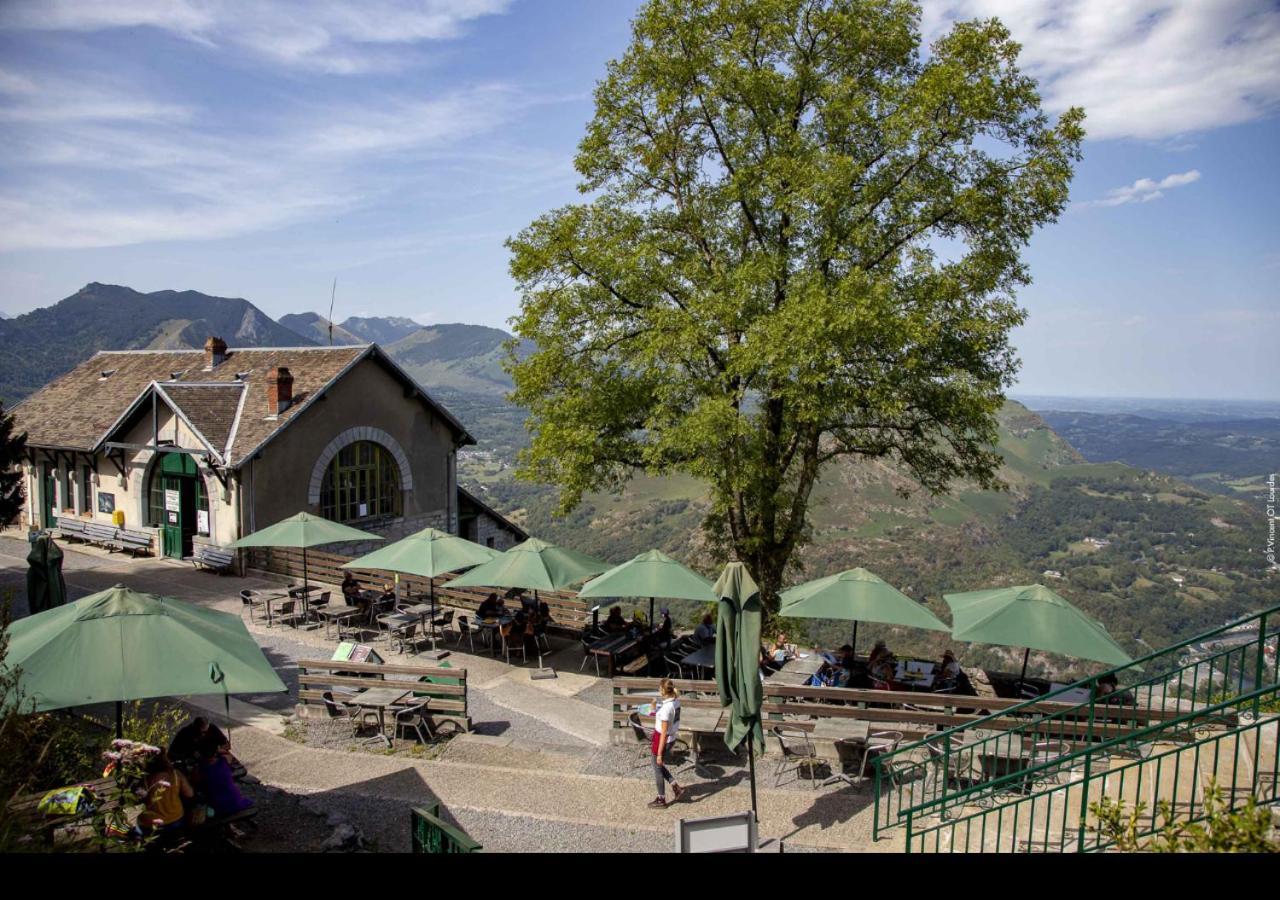 Hôtel Helgon - Lourdes Pyrénées Esterno foto