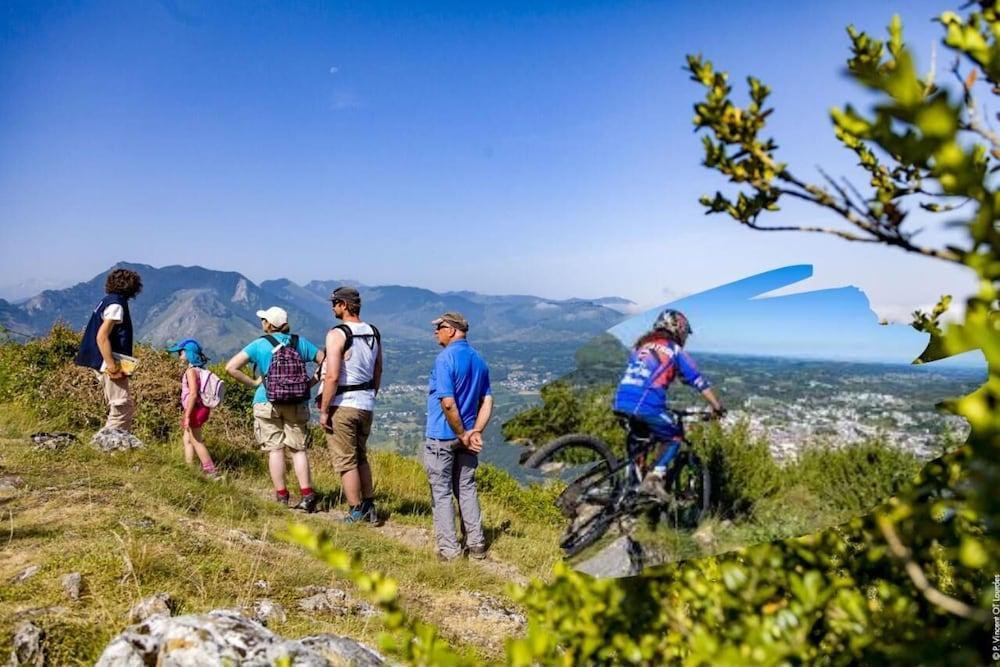 Hôtel Helgon - Lourdes Pyrénées Esterno foto