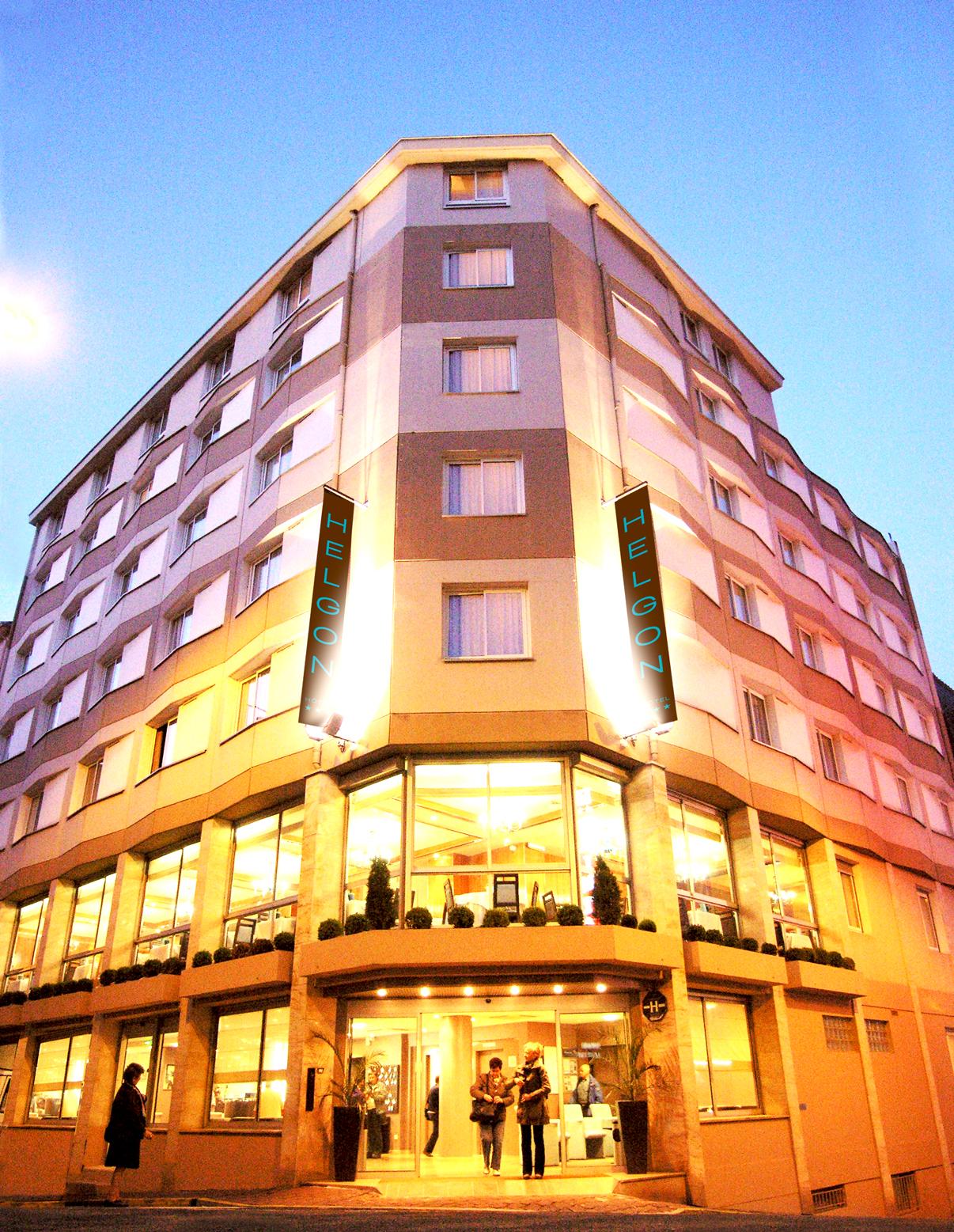 Hôtel Helgon - Lourdes Pyrénées Esterno foto